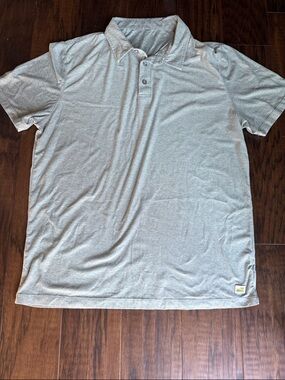 Vuori men’s polo